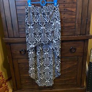 Geometric Black and White Skirt